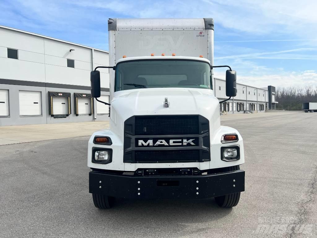 Mack MD 6 Skříňová nástavba