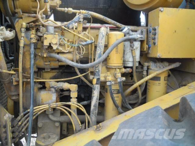 CAT 962 G Kolové nakladače