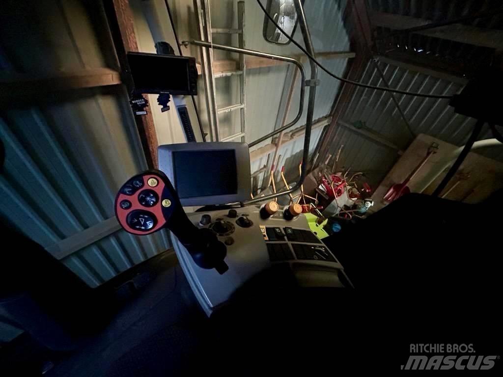 CLAAS Lexion 650 Sklízecí mlátičky