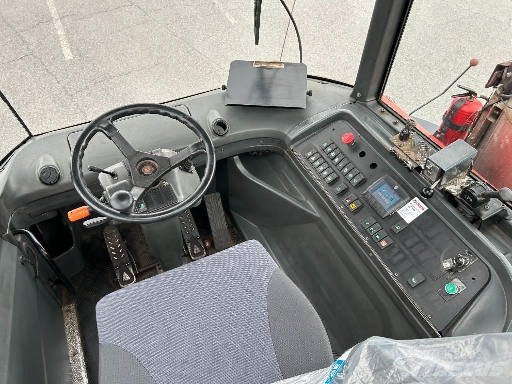 Kalmar TR618i Terminálový tahač