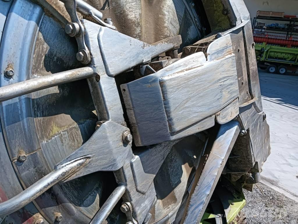 CLAAS Orbis 600 Příslušenství strojů na seno a píci