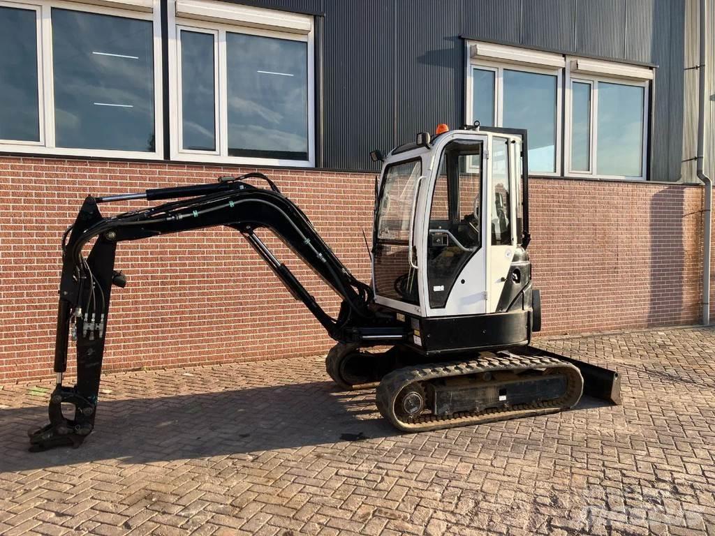 Messersi M28UC Mini rýpadla < 7t