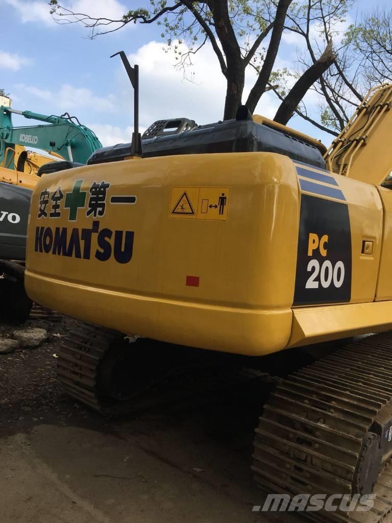 Komatsu pc200-8 Pásová rýpadla