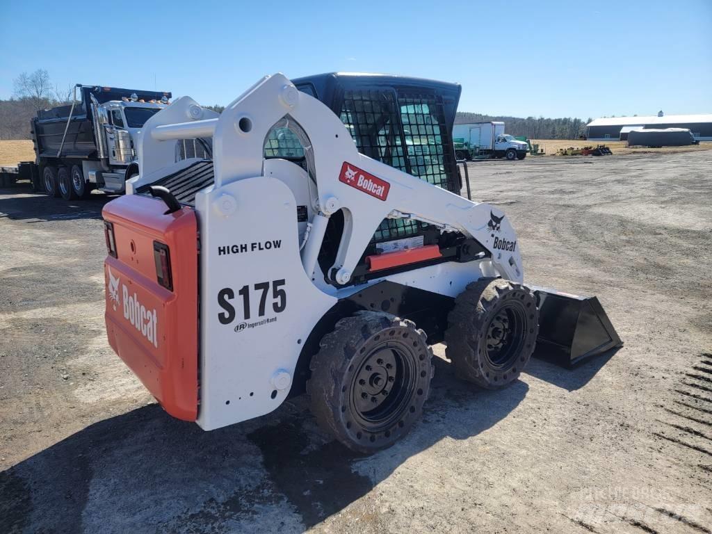 Bobcat S 175 Smykem řízené nakladače