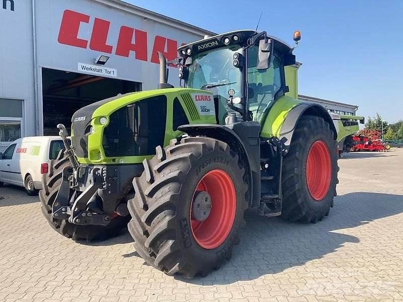 CLAAS Axion 930 Traktory