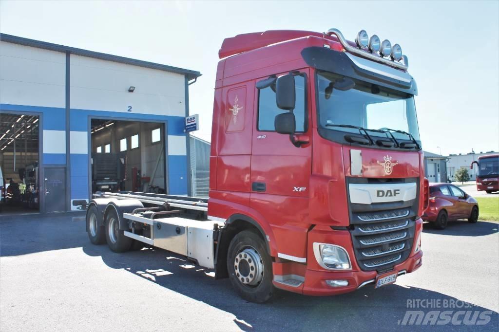 DAF XF 480 FAS 6x2 Kontejnerový rám/Přepravníky kontejnerů