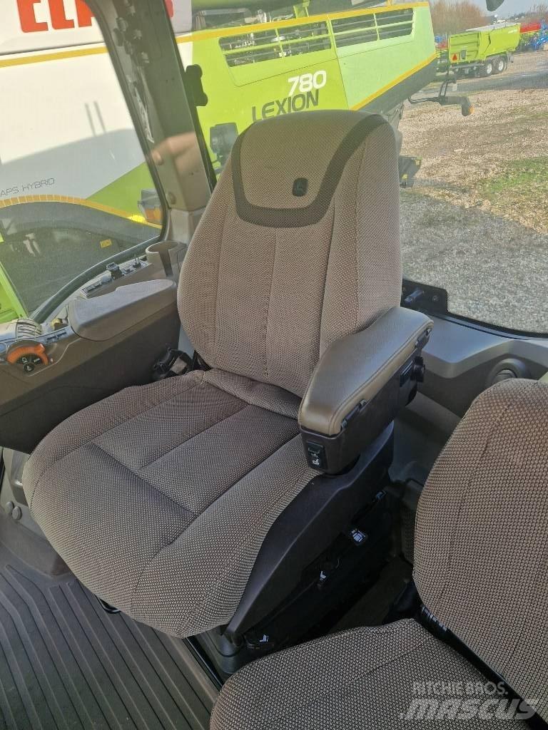 John Deere 8 R410 Traktory