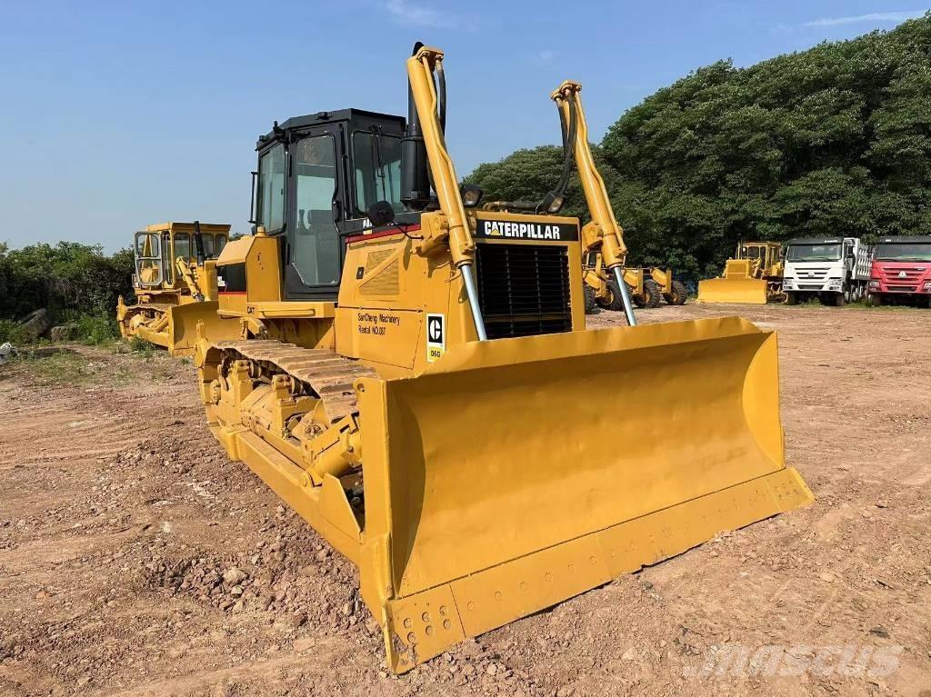 CAT D 6 G Pásové dozery