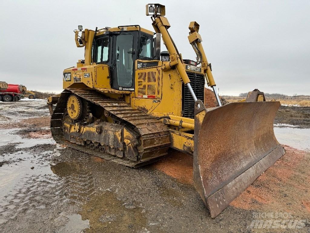 CAT D 6 T XW Pásové dozery