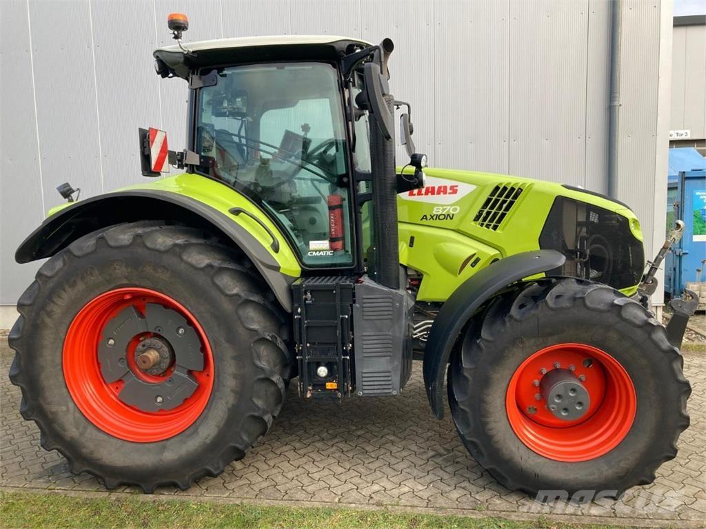 CLAAS Axion 870 Traktory