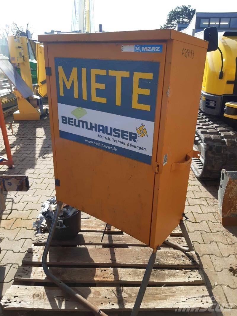 Merz V160/K/FU/BR Stavebnictví - ostatní