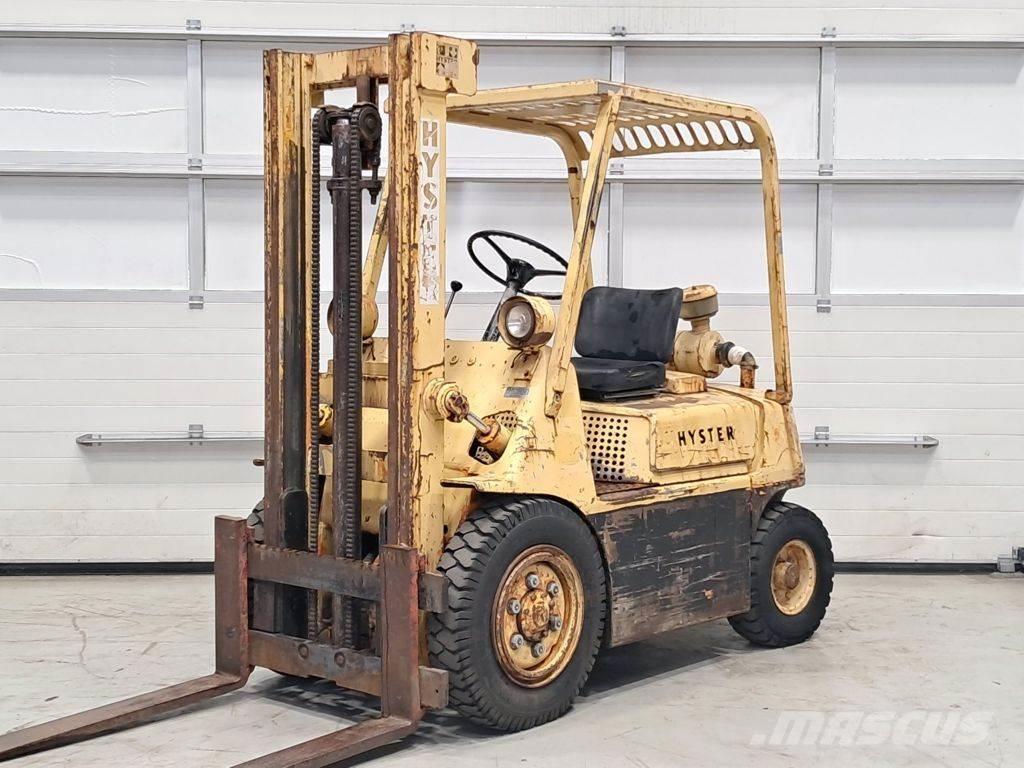 Hyster H2.50J Dieselové vozíky