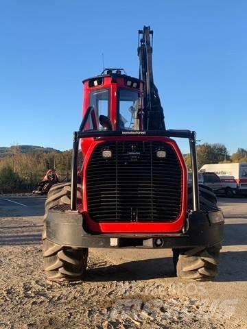 Komatsu 901 Harvestory