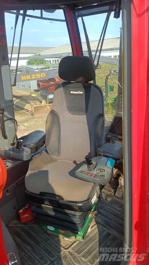 Komatsu 875 Vyvážecí traktory