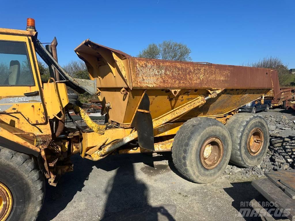 Volvo A 25 C Kloubové dempry