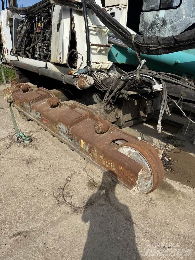 Casagrande B175 Velké vrtací stroje