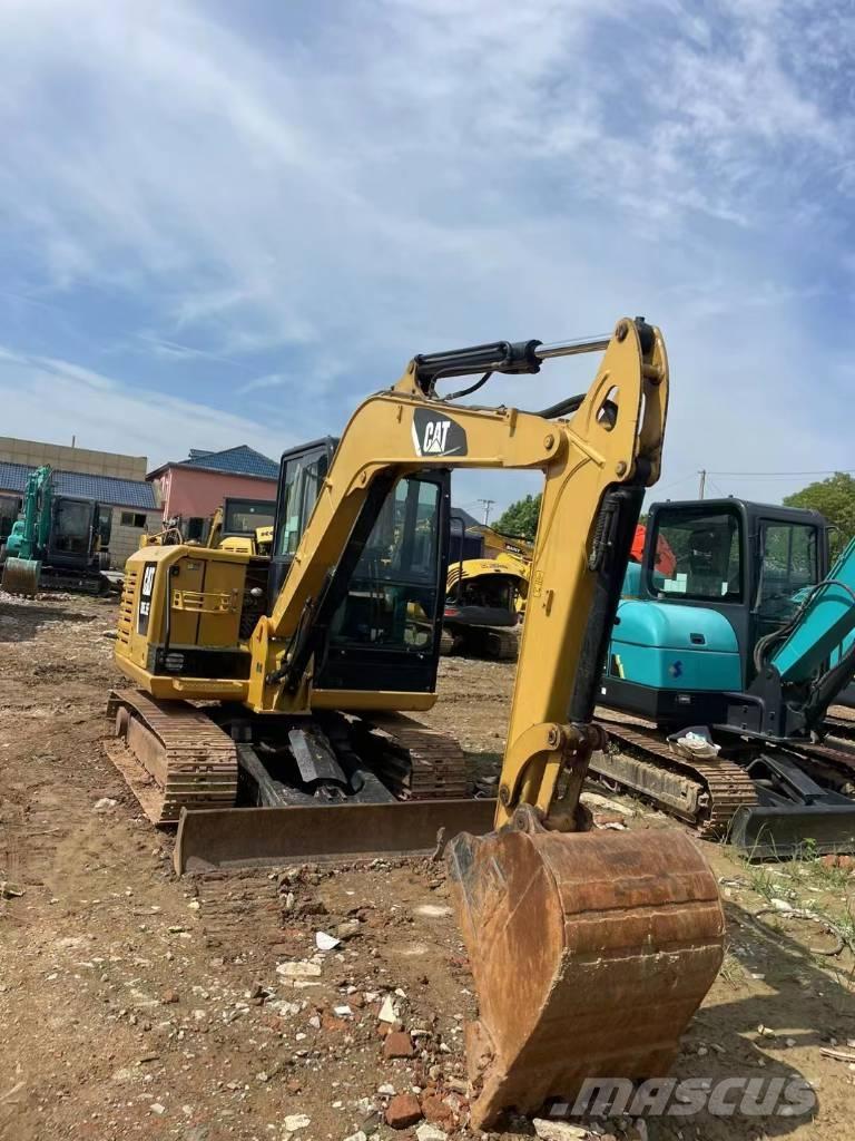 CAT 305.5E2 Mini rýpadla < 7t