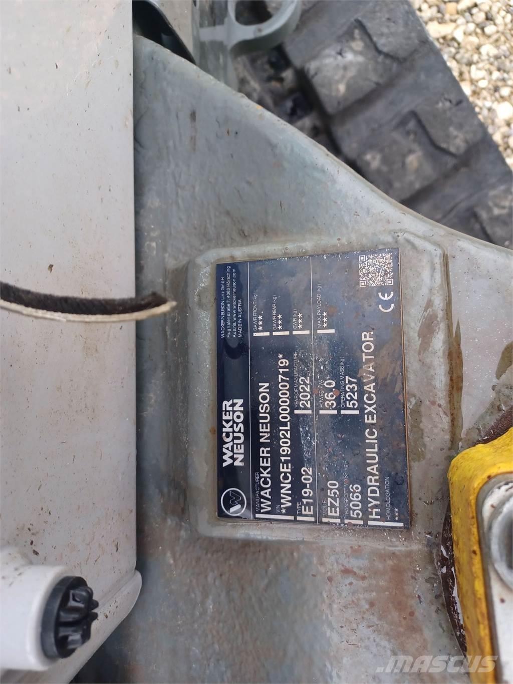 Wacker Neuson EZ50 Pásová rýpadla