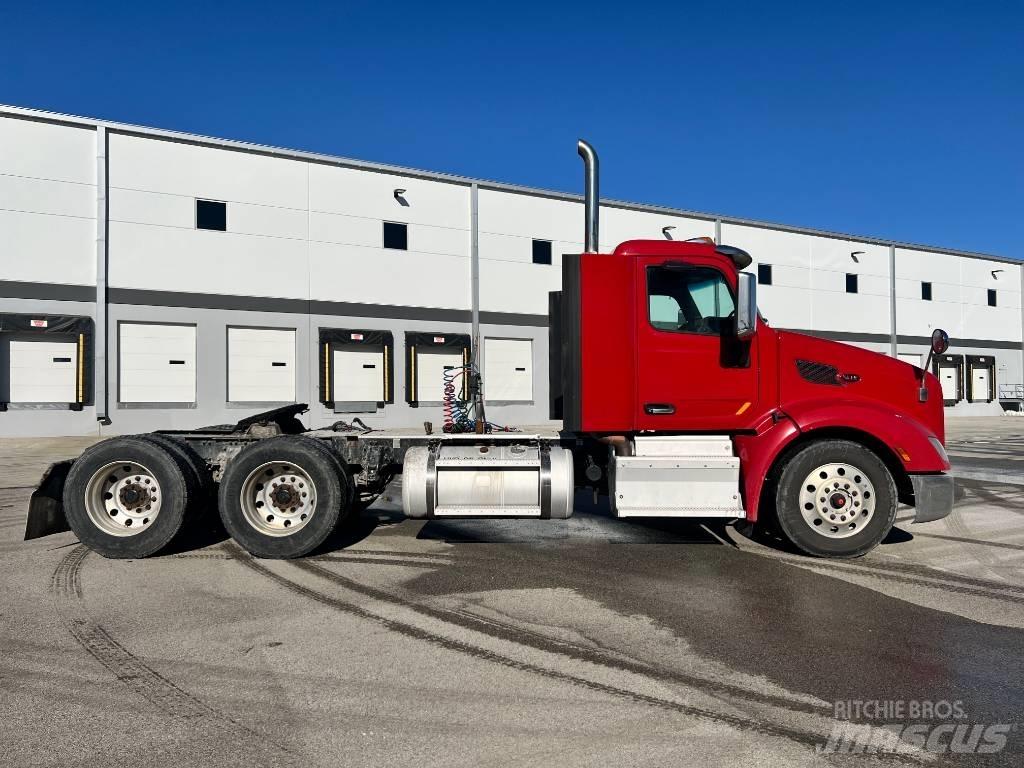 Peterbilt 579 Tahače