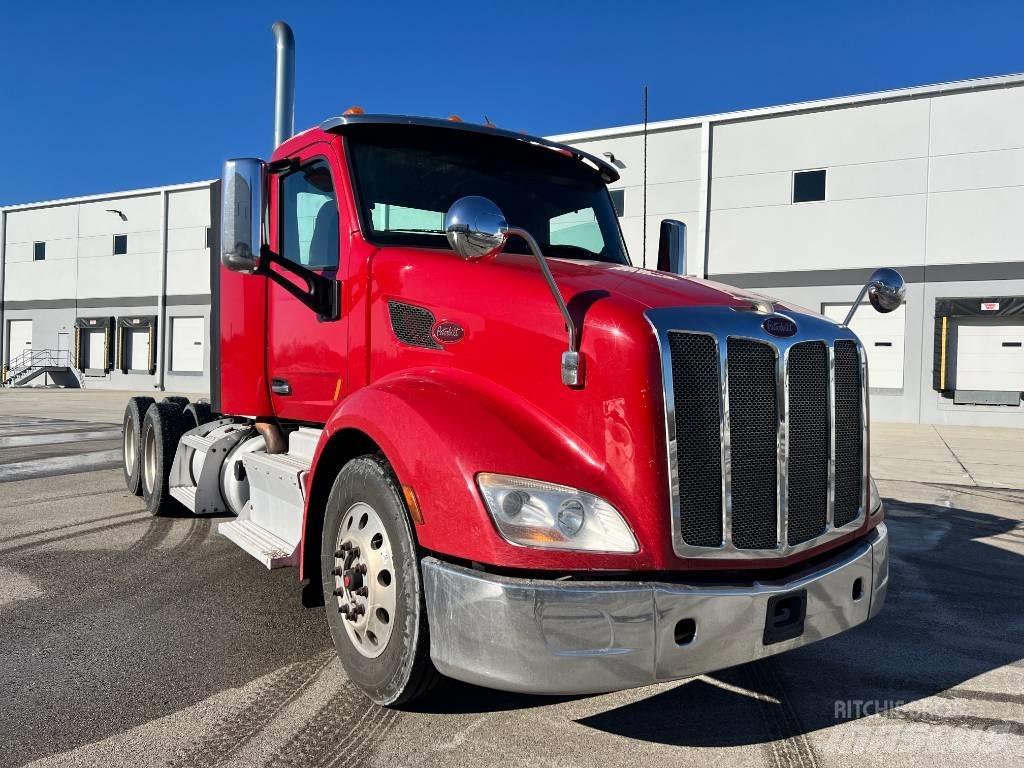 Peterbilt 579 Tahače