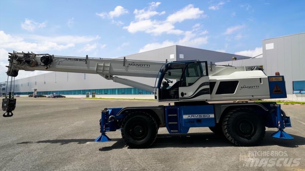 Manotti ARM550 Jeřáby pro těžký terén