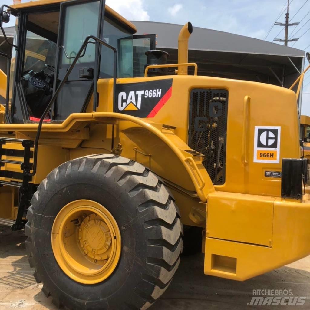 CAT 966H Kolové nakladače
