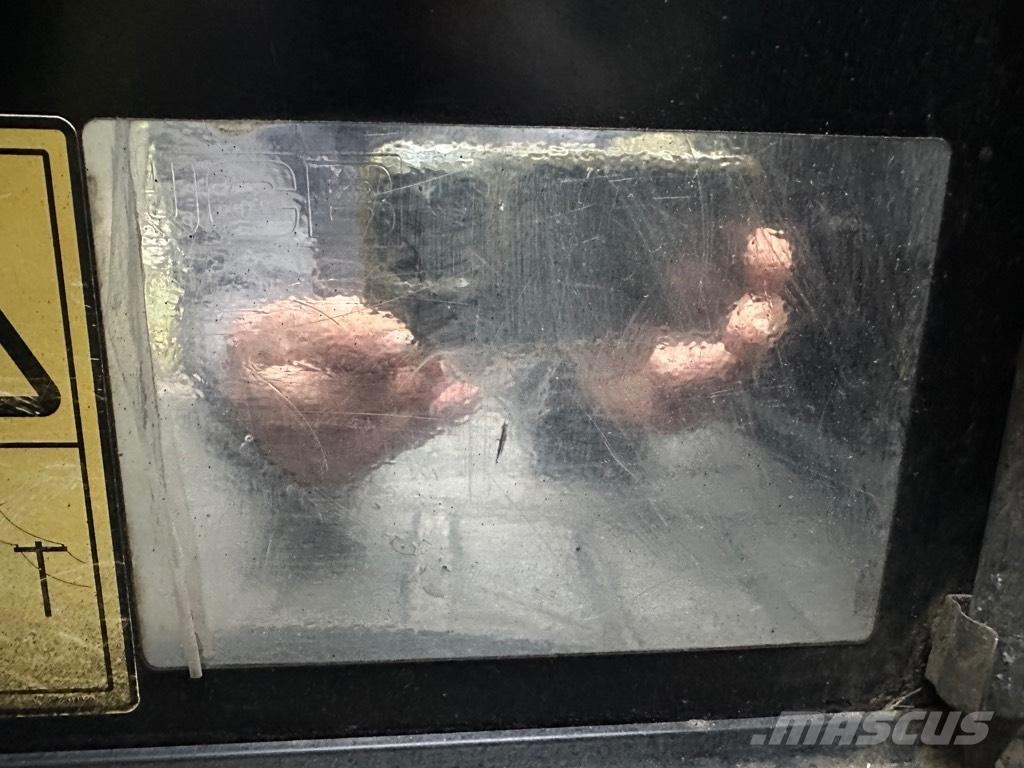 JCB 533-105 Teleskopické manipulátory