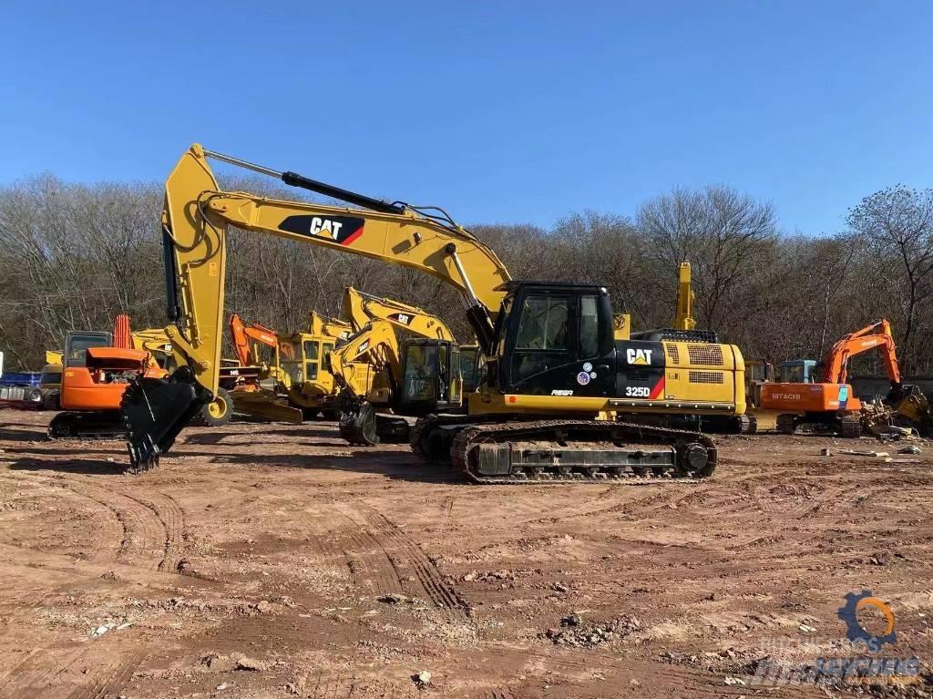CAT 325 D Pásová rýpadla