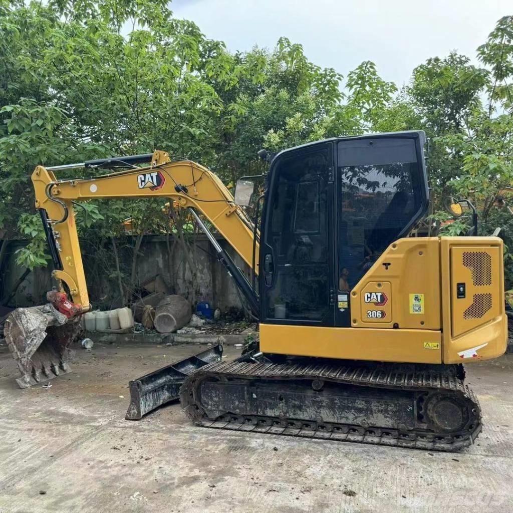 CAT 306 Pásová rýpadla