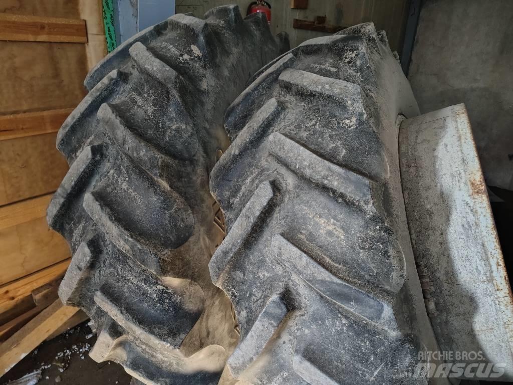 Raju 18.4R38 Pneumatiky, kola a ráfky