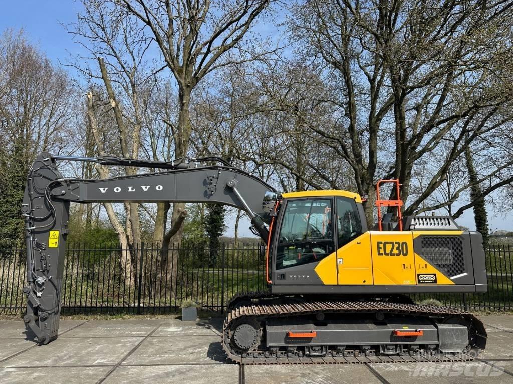 Volvo EC 230FL Pásová rýpadla