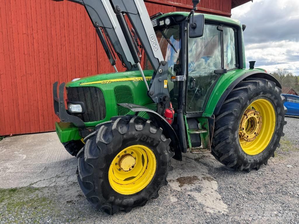 John Deere 6320 Traktory
