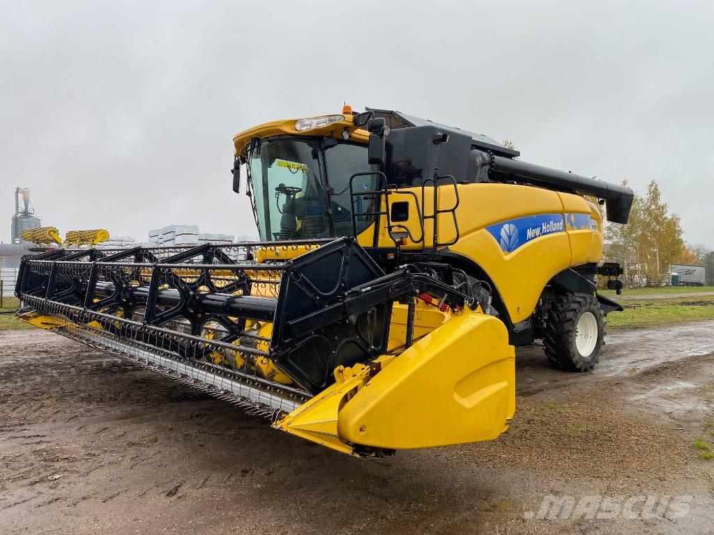 New Holland CX 8070 Sklízecí mlátičky