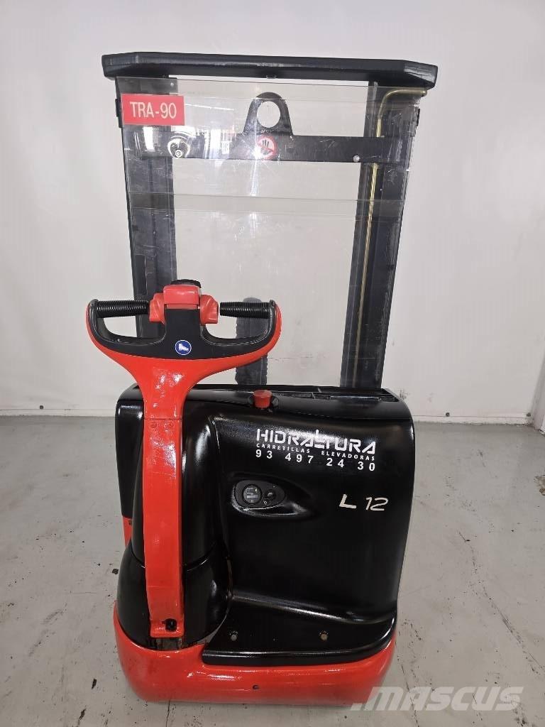 Linde L 12 Samohybné vozíky