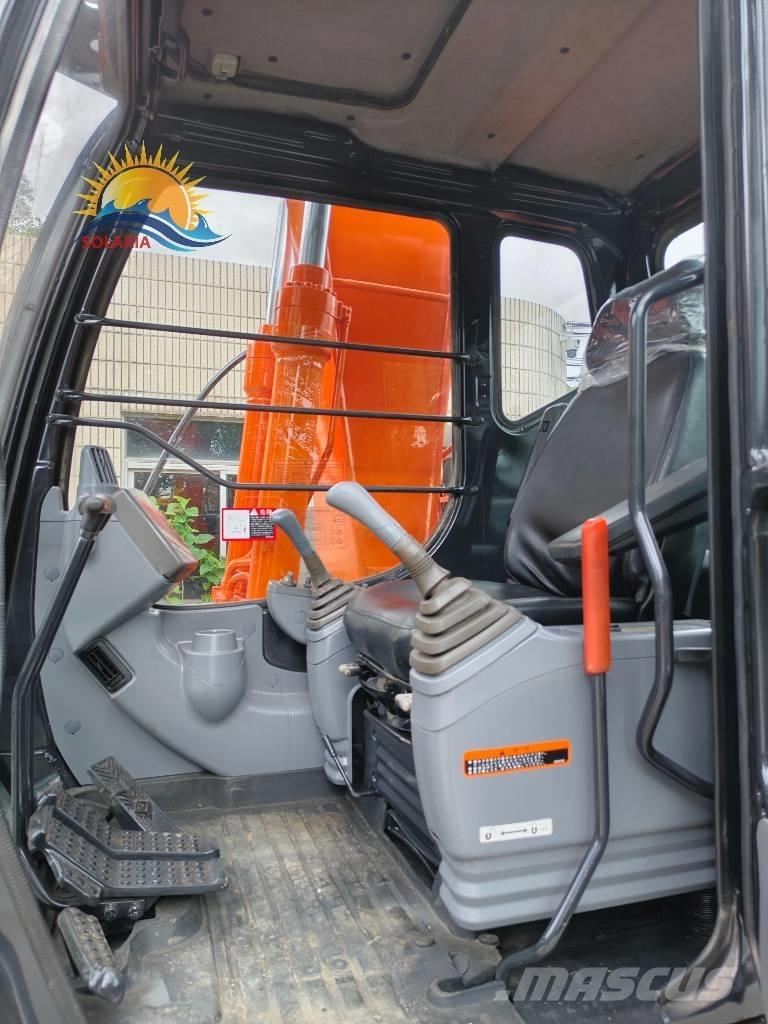 Hitachi ZX 120 Pásová rýpadla