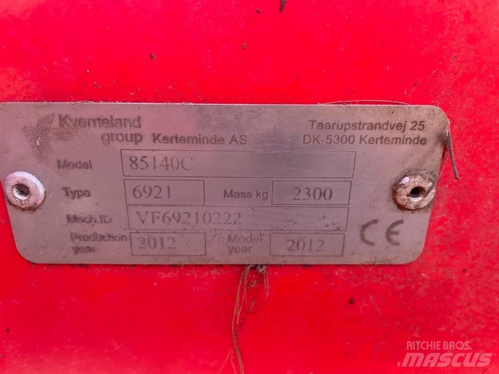 Kverneland 85140C Obraceče a shrabovače sena