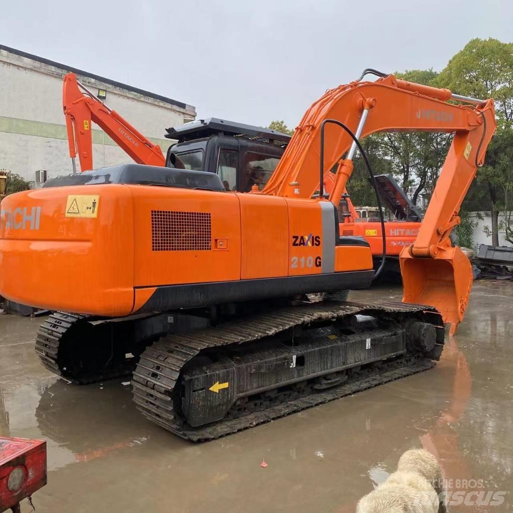 Hitachi ZX 210 Pásová rýpadla