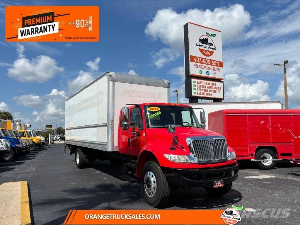 International 4300 Skříňová nástavba