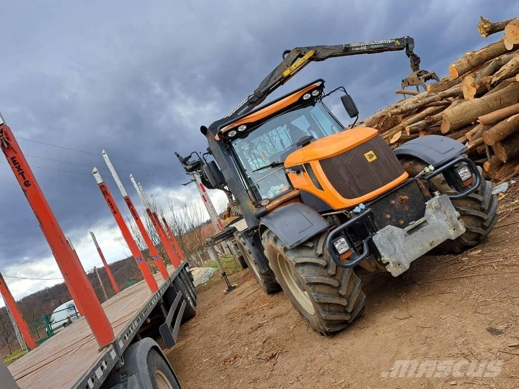 JCB Fastrac 3230 Lesní traktory