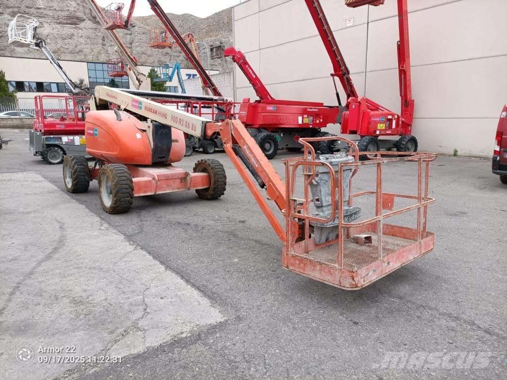 JLG 600 AJ Kloubové plošiny