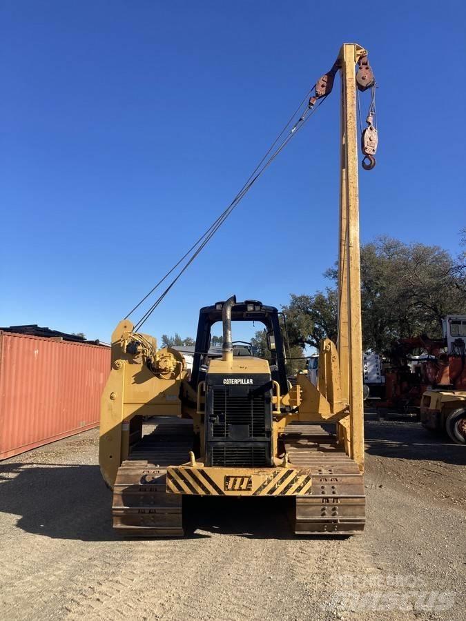 CAT D 6 K LGP Pokladače potrubí