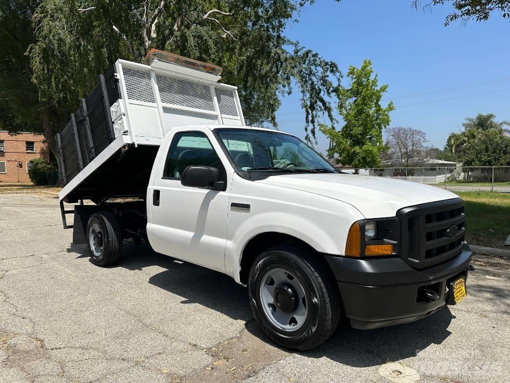 Ford F 250 Sklápěče