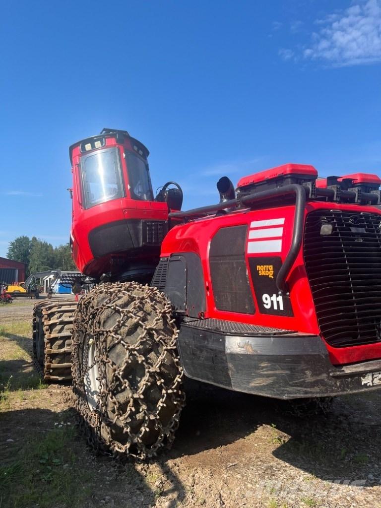 Komatsu 911CX-6 Harvestory