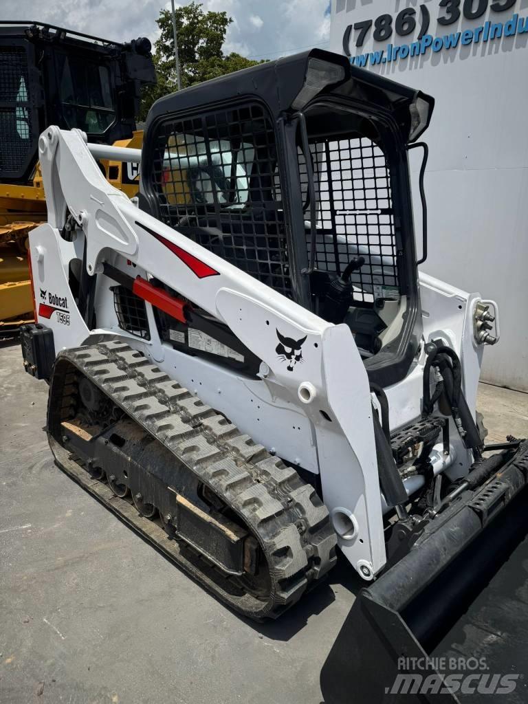 Bobcat T595 Smykem řízené nakladače