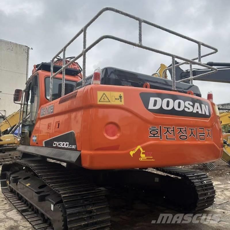 Doosan 300-9c Pásová rýpadla
