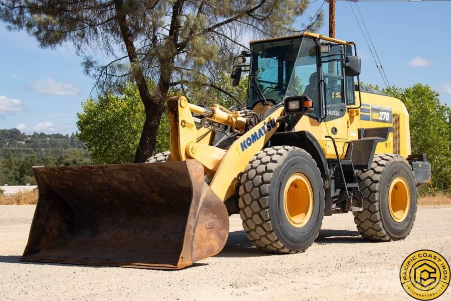 Komatsu WA 270 Kolové nakladače