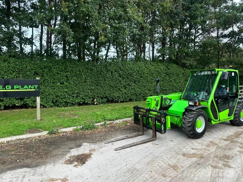 Merlo P 25.6 Teleskopické manipulátory