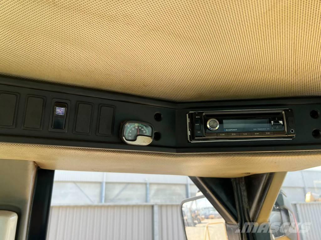 CAT 824H Kolové dozery