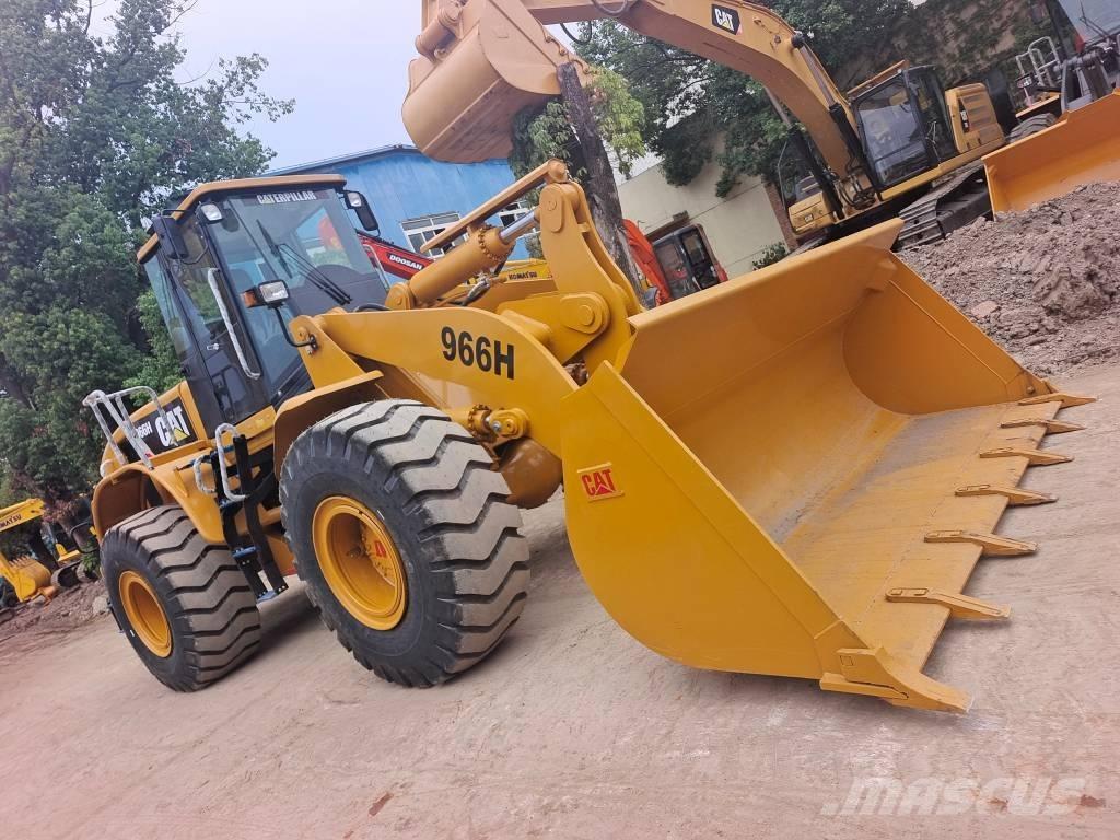 CAT 966 H Kolové nakladače