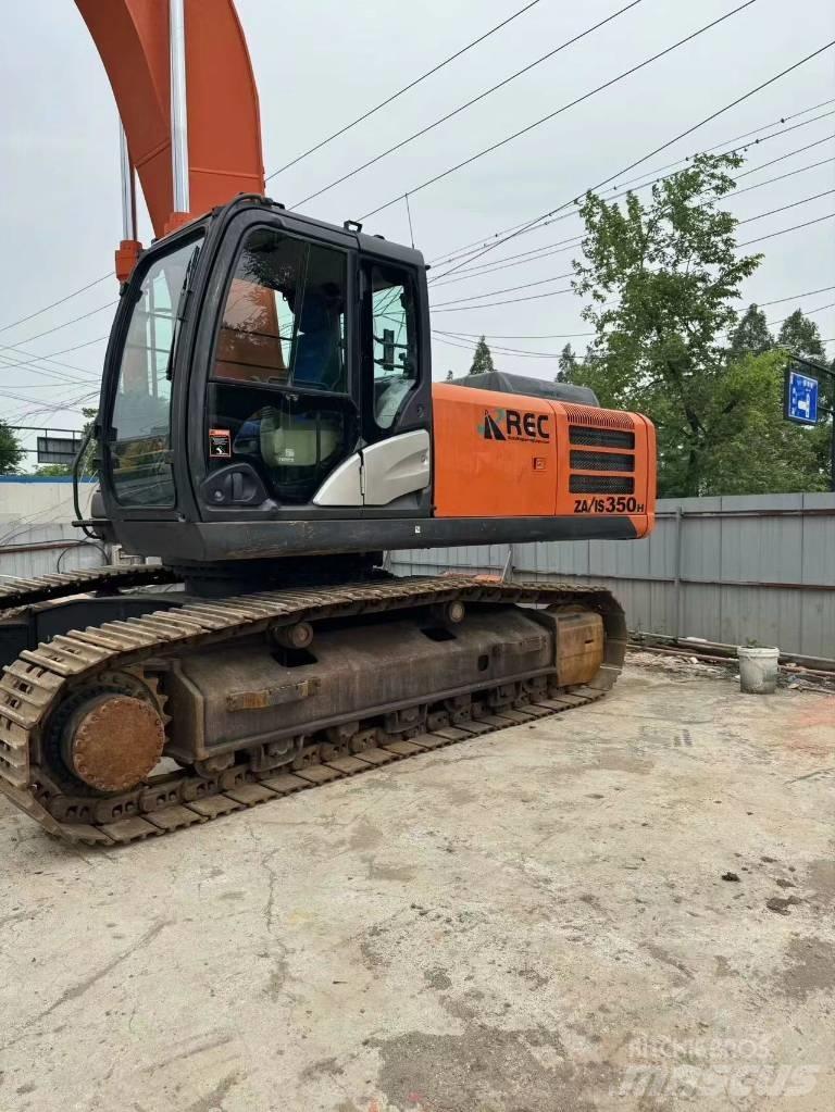 Hitachi ZX 350 Pásová rýpadla